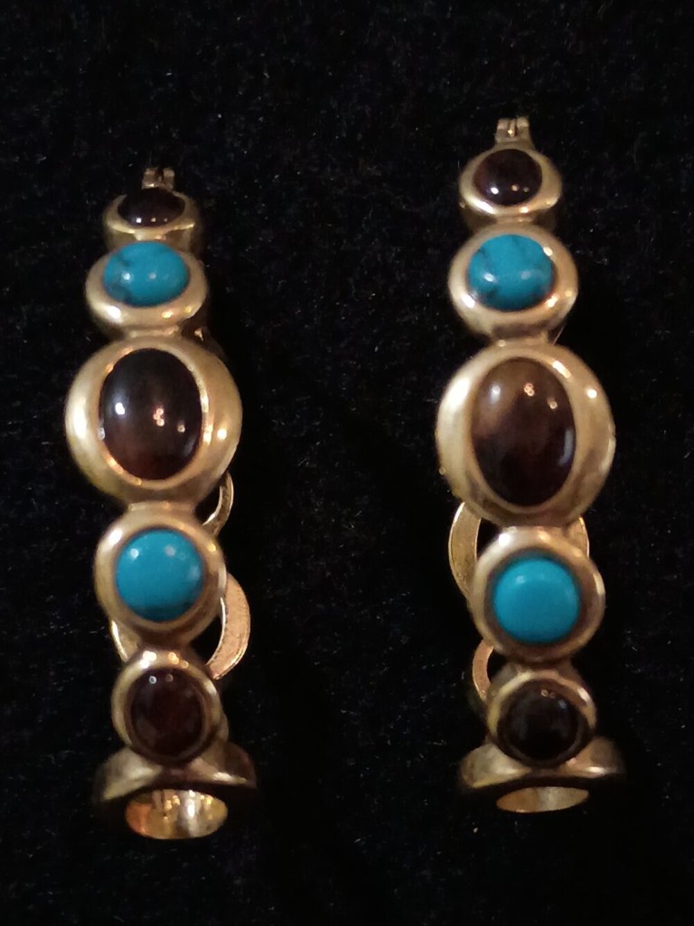 Vintage Gold TONE Openwork Oval Hoop Earrings Turquoise & Brown Cabochon Boho